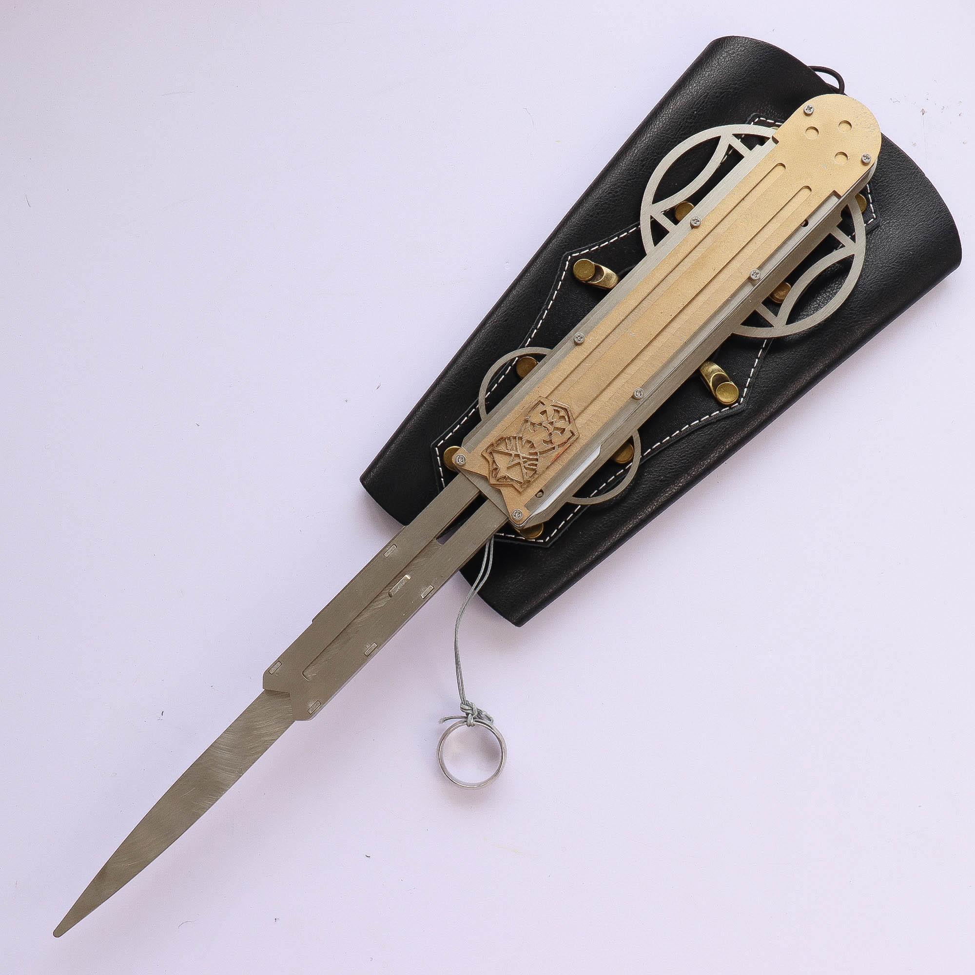 Hidden Blade Basim Ibn Ishaq Metal Assassin's hidden blade